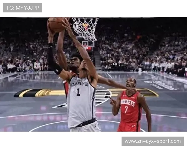 乌度卡死用KD遭喷，NBA赛场的选择难题与舆论漩涡