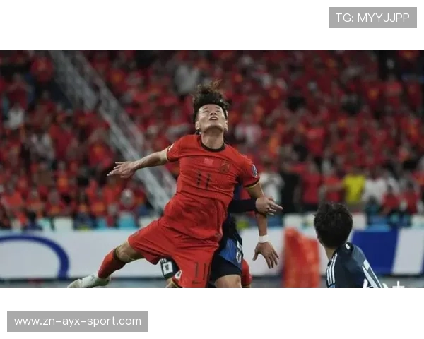 大连英博林良铭点球得手，球队逆转成功